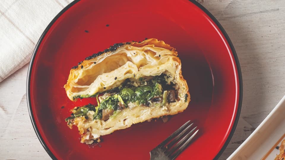 Ispanak ve Mantarlı Börek