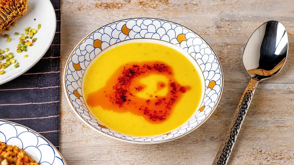 Süzme Mercimek Çorbası