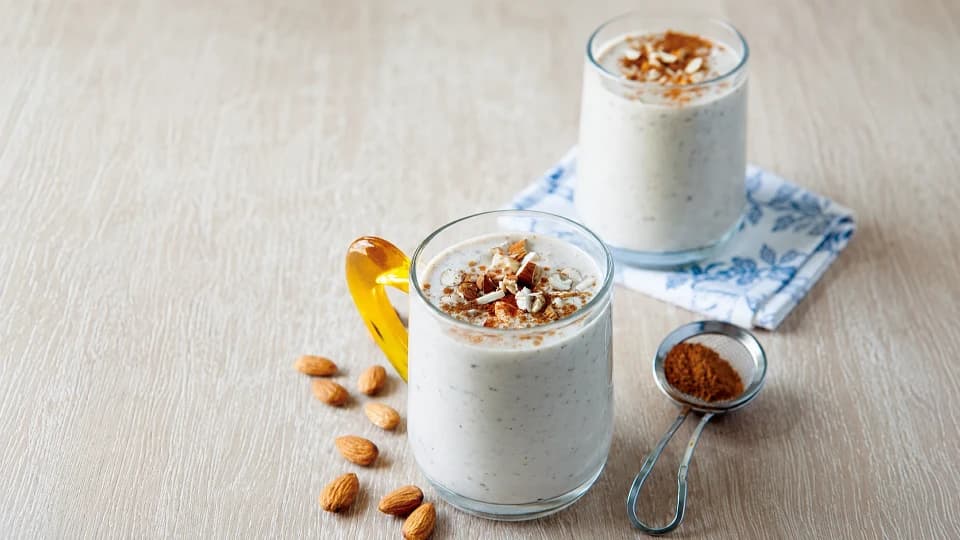 İncirli Bademli Smoothie