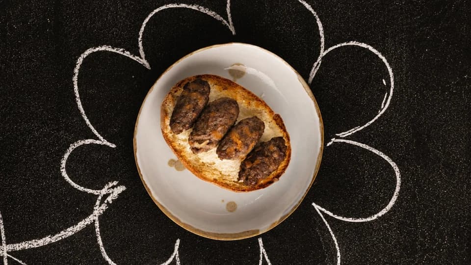 Ekmek Üstü Havuçlu Köfte