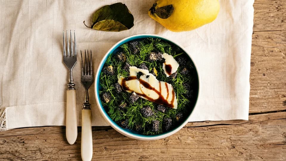 Haşhaşlı Ayva Salatası