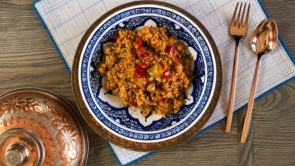 Salçalı Firik Pilavı