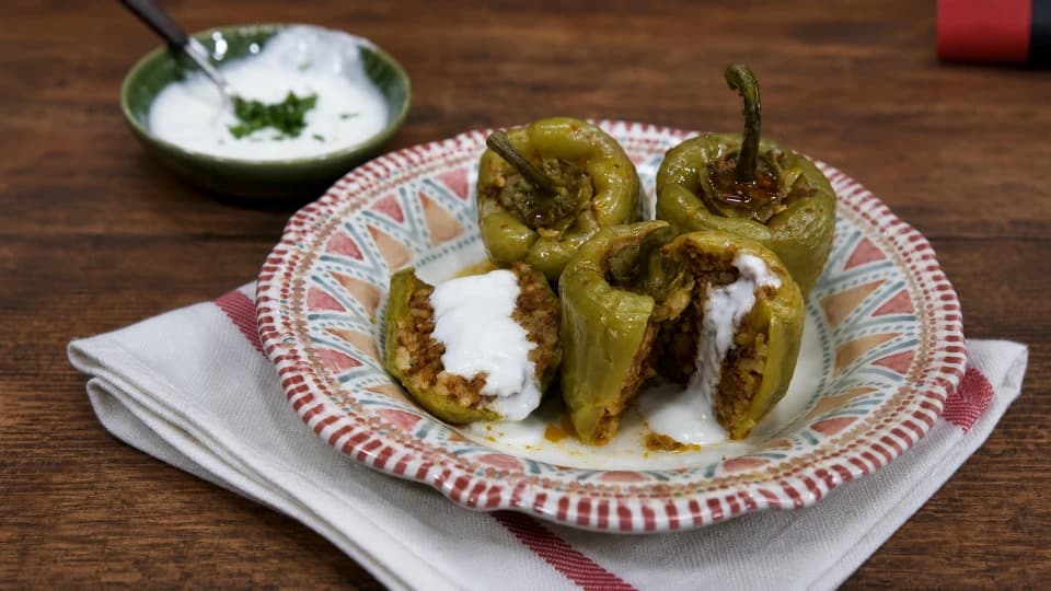 Kıymalı Biber Dolması (Aşamalı Anlatım)