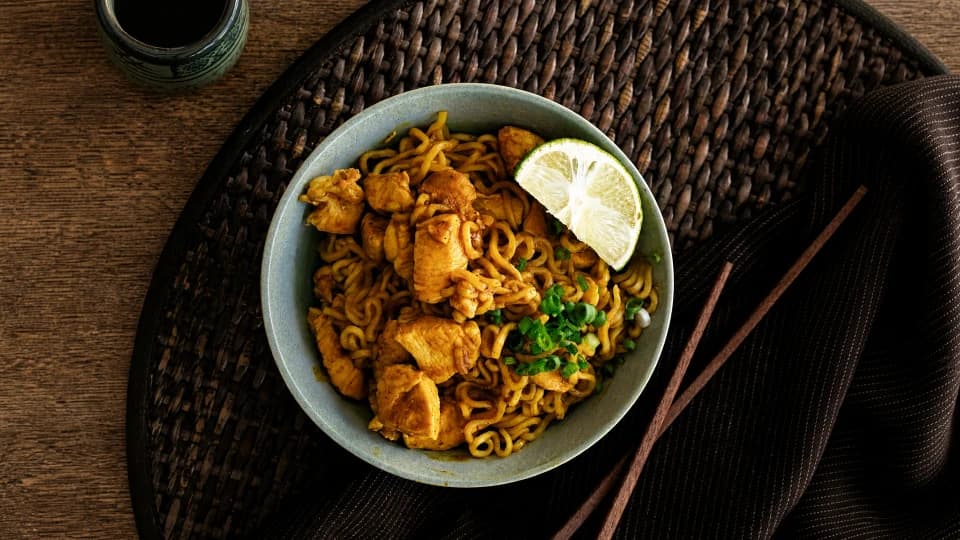 Tatlı Ekşi Noodle