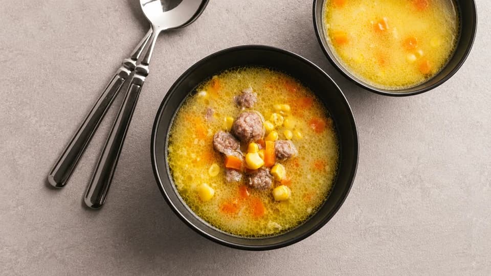 Köfteli Mısırlı Çorba