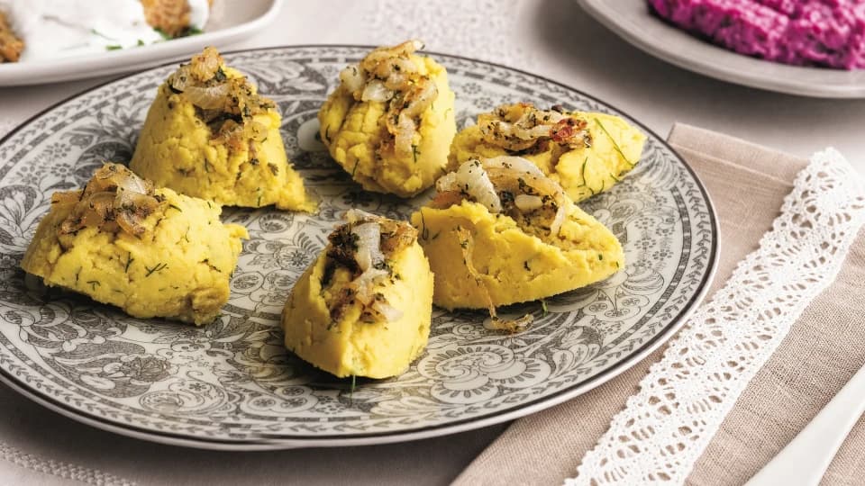 Soğan Soslu Fava