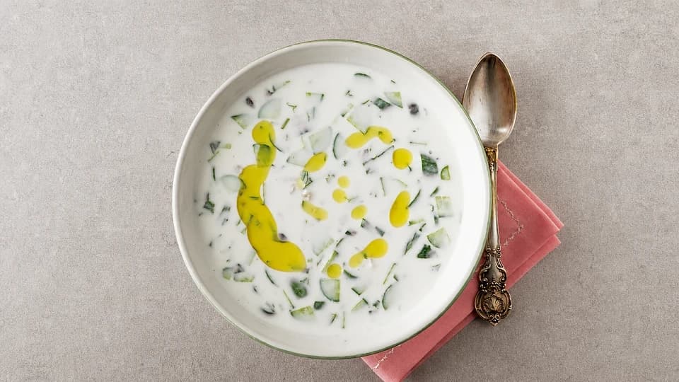 Buğdaylı Soğuk Çorba