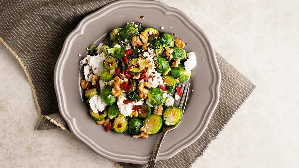 Peynirli Brüksel Lahanası Salatası