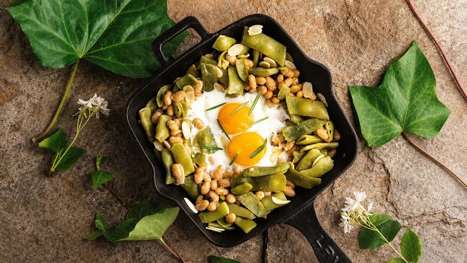 Kuru Fasulyeli Yumurtalı Fasulye