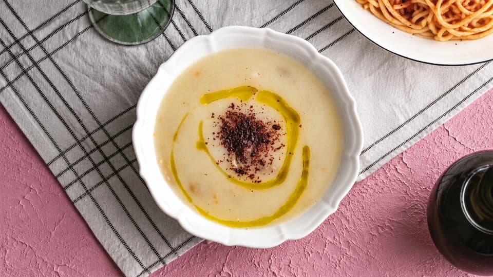 Sumaklı Mantar Çorbası