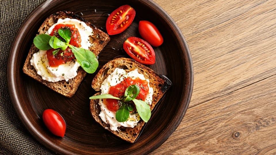 Domates Bruschetta