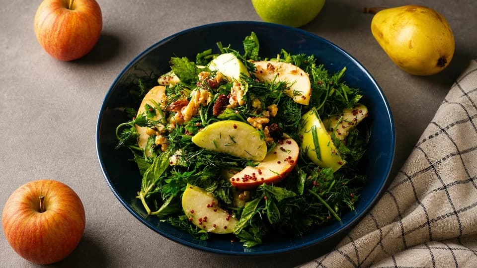Elmalı Armutlu Kinoalı Salata