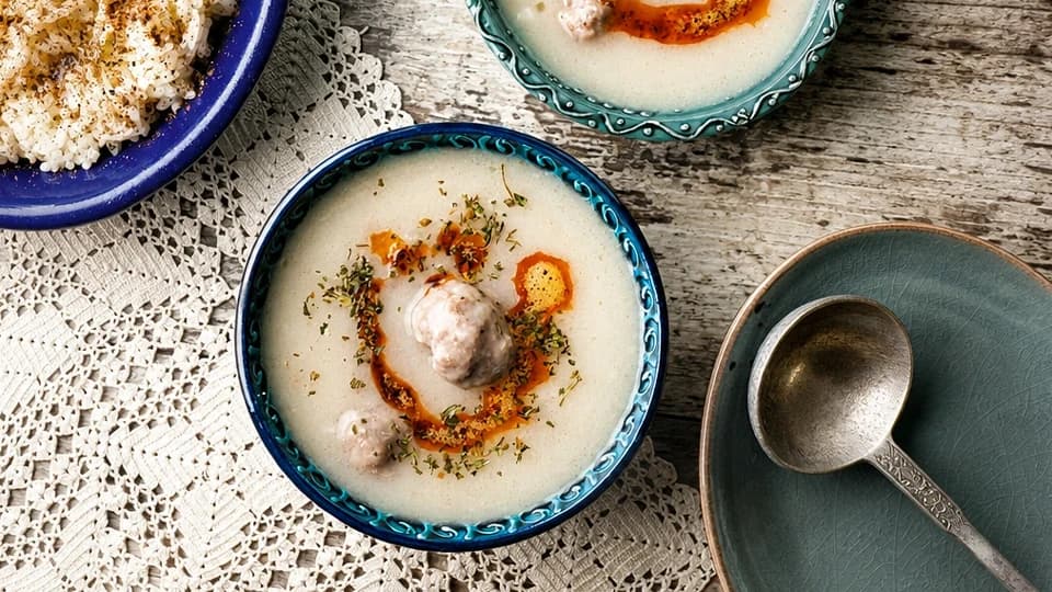 Ekşili Lohusa Çorbası