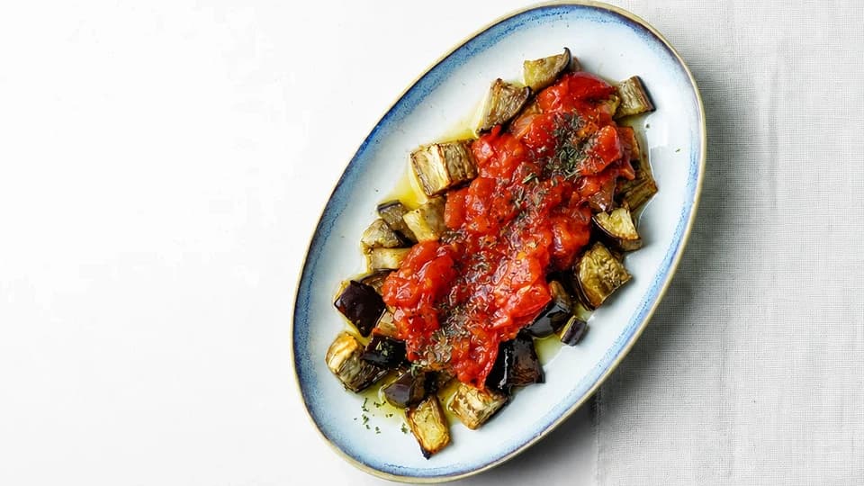 Domates Soslu Fırın Patlıcan