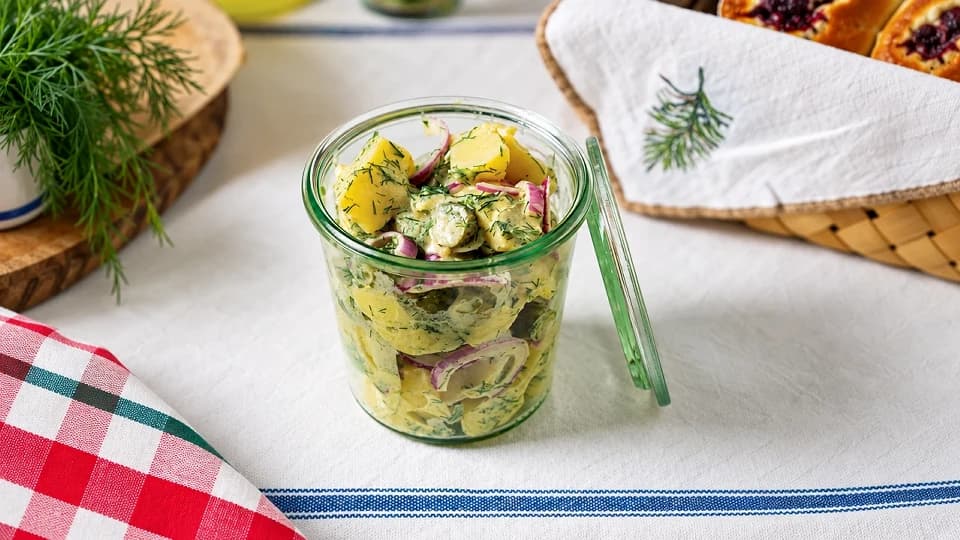 Hardal Soslu Patates Salatası