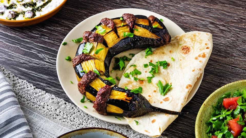 Şanlıurfa Usulü Fırında Kazan Kebabı