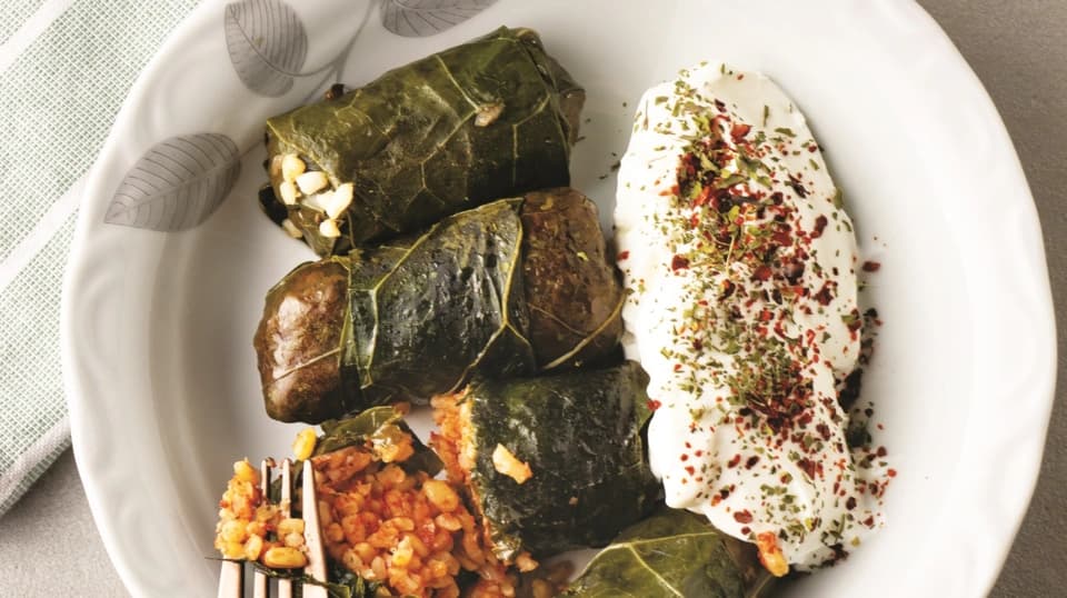 Karalahana Sarması