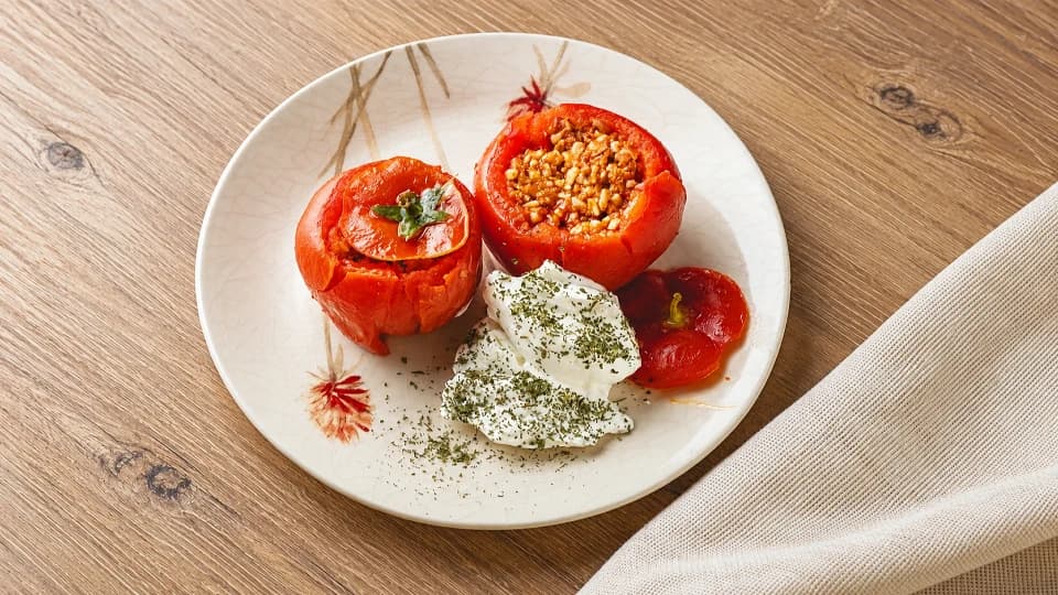 Kıymalı Domates Dolması