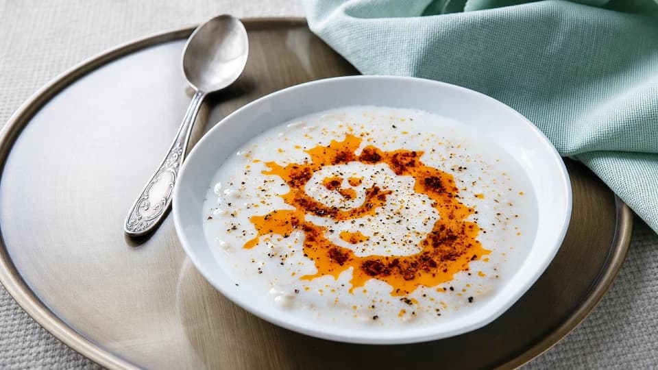 Oğmaç Çorbası (Ovmaç Çorbası Bursa Mutfağı)
