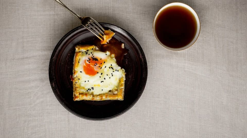 Milföy Hamuru ile Yumurtalı Pide