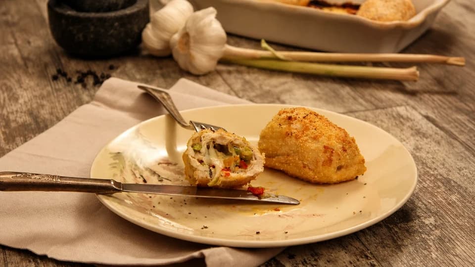 Garnitürlü Tavuk Sarma
