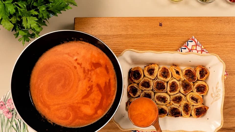 Kolay Tepsi Mantısı