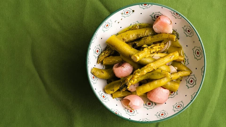 Baklalı Zeytinyağlı Kuşkonmaz