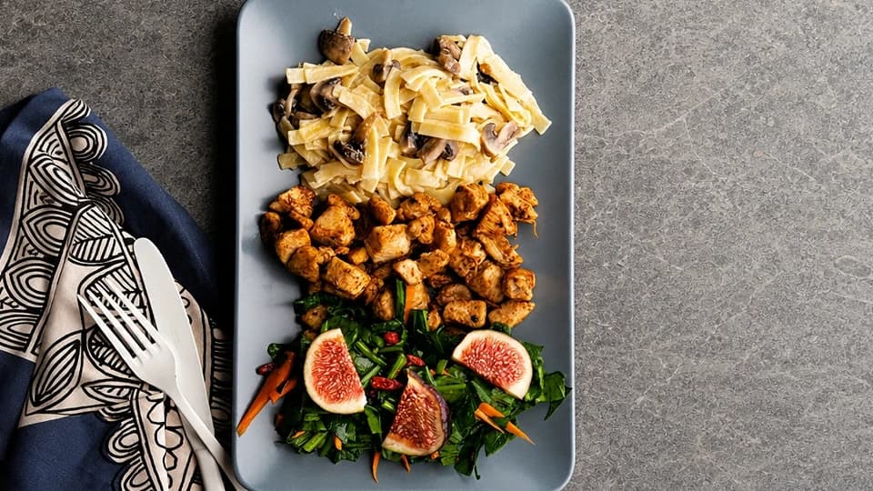 Ispanak Salatası