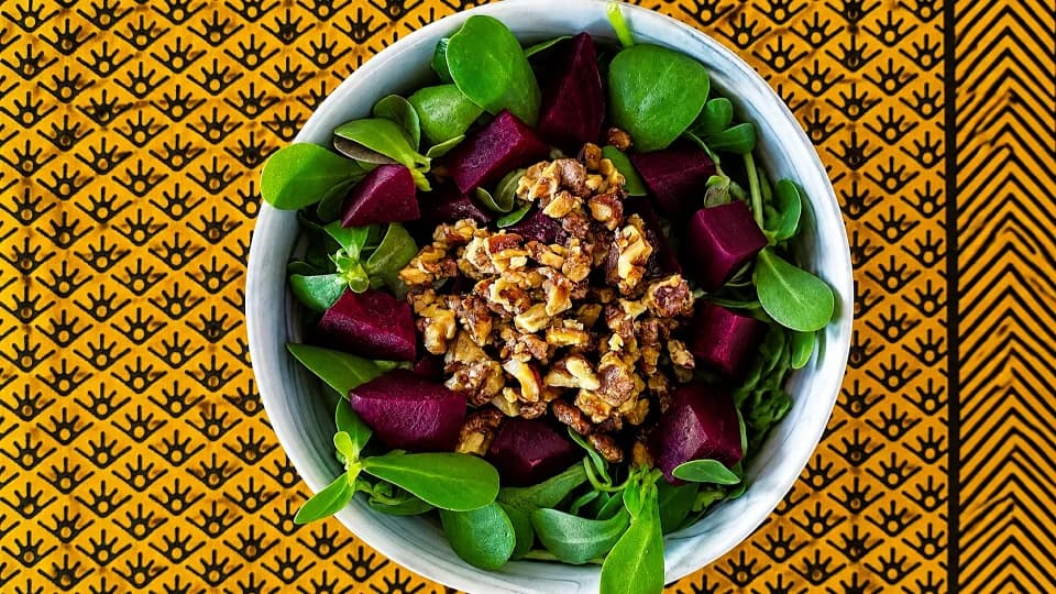 Pancarlı Semizotu Salatası