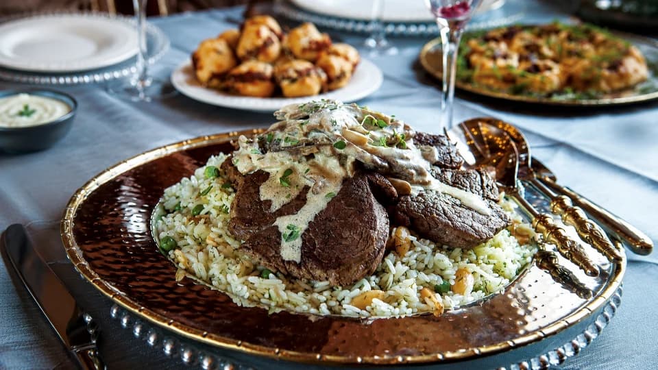 İstiridye Mantarı Soslu Bonfile