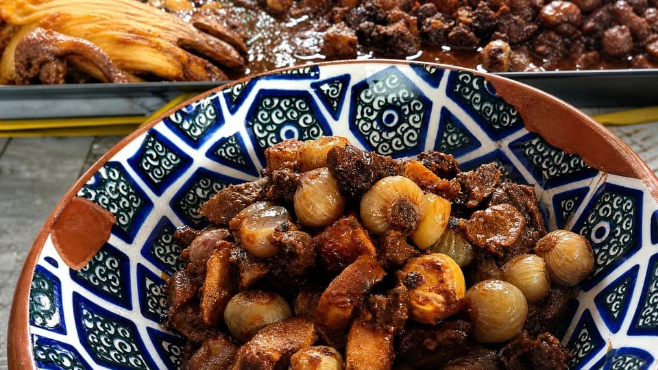 Ayvalı Soğanlı Et