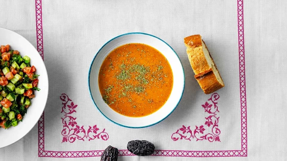 Klasik Ezogelin Çorbası