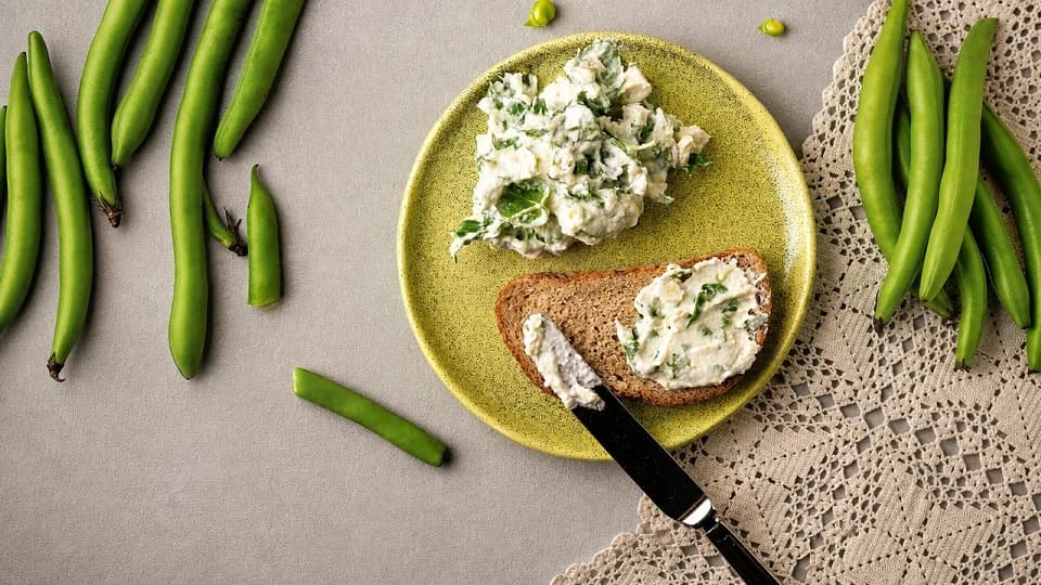 Yeşillikli Enginar Pate