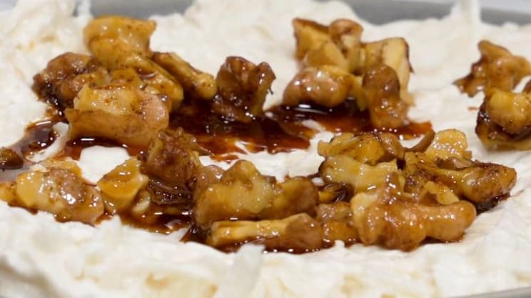 Armutlu Kereviz Salatası
